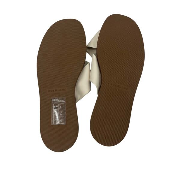 EVERLANE The Day Crossover Sandals Leather Cream Flat Heel Slip On Size 11 NEW - Picture 7 of 8